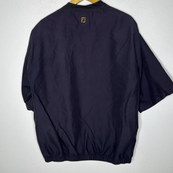 FootJoy Windbreaker Large black Short Sleeve Pullover V-Neck Golf - Picture 2 of 6